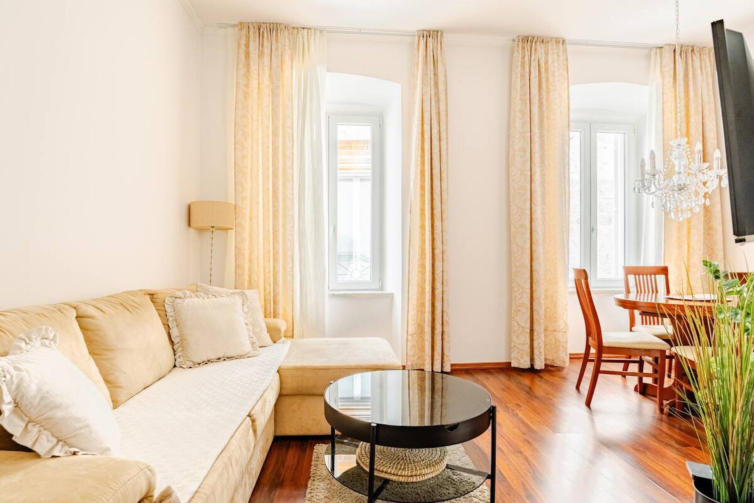 Apartment La Petite Дубровник Екстер'єр фото